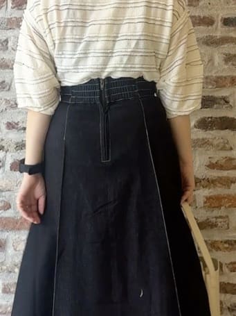 tokiさんの「THE SHOP TK｜【1枚で美人見え】 フリルレースボーダートップス」を使ったコーディネート