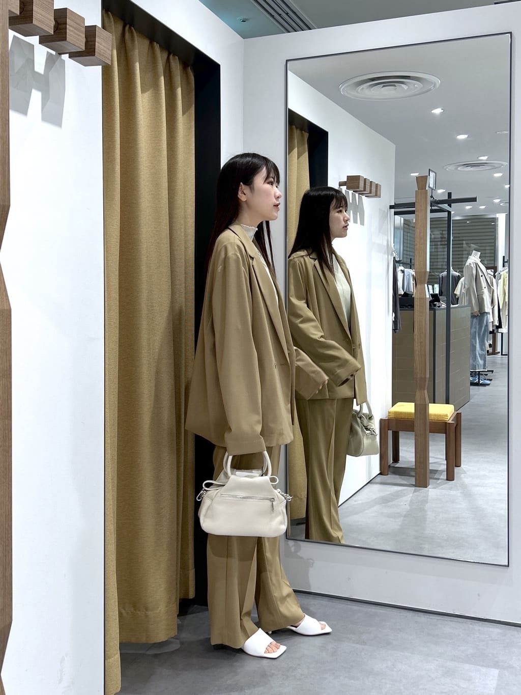 Renoさんの「INDIVI｜Comfy SET UP｜ダブルブレストイージージャケット【セットアップ対応／通勤／カセット服／接触」を使ったコーディネート