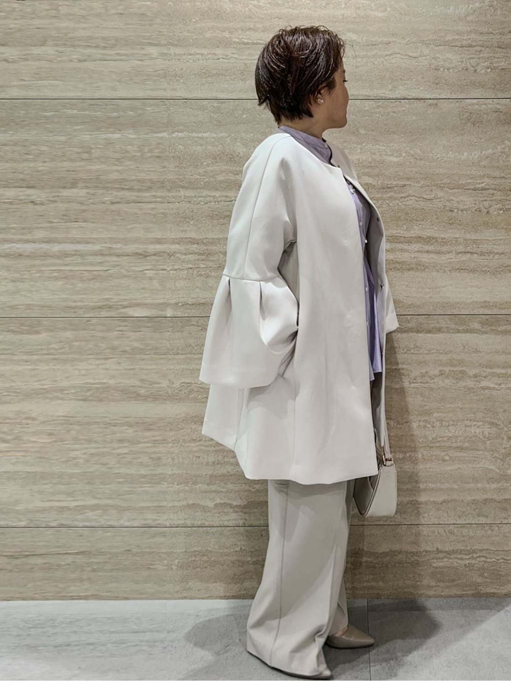 NAMIさんの「OPAQUE.CLIP｜フレアスリーブミドルコート【洗濯機OK】」を使ったコーディネート
