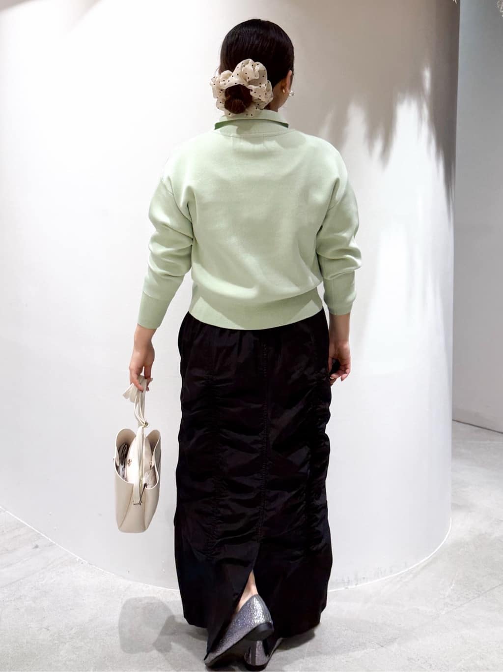 かりんさんの「OPAQUE.CLIP｜ハーフZIP刺繍ロゴニット【洗濯機OK】」を使ったコーディネート