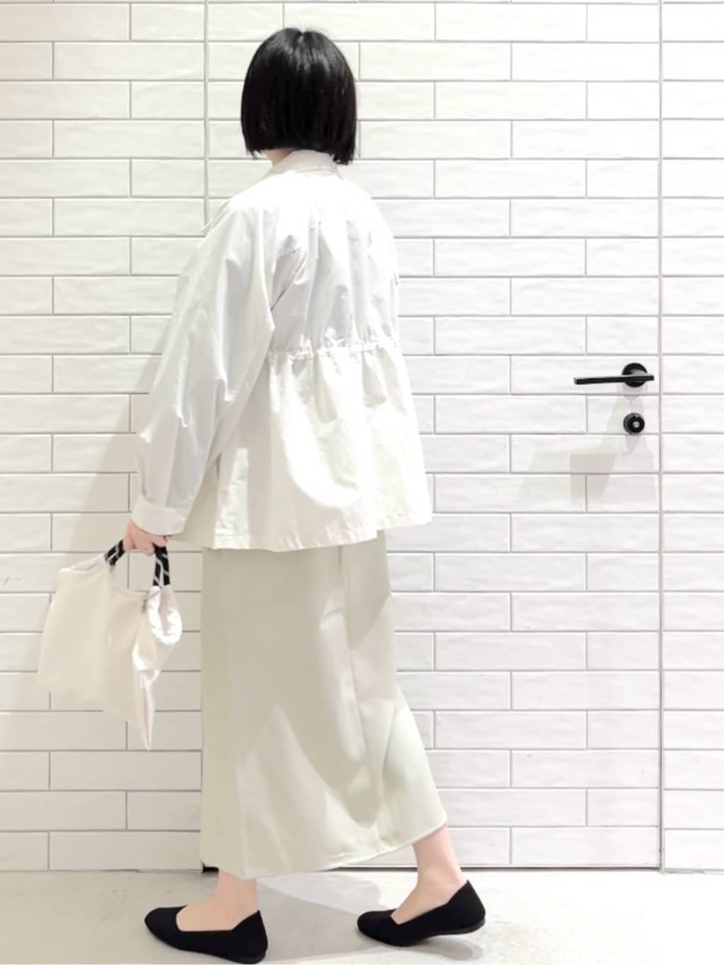 しおりさんの「OPAQUE.CLIP｜撥水スタンドZIPブルゾン【洗濯機OK／UVケア／花粉対応】」を使ったコーディネート