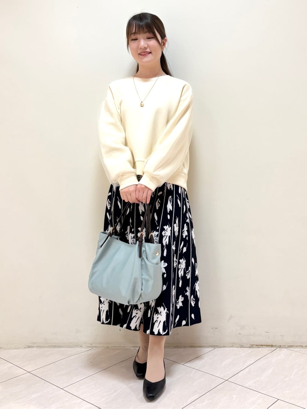mikiさんの「Reflect｜【セットアップ可】ダブルジャカードニットフレアスカート」を使ったコーディネート