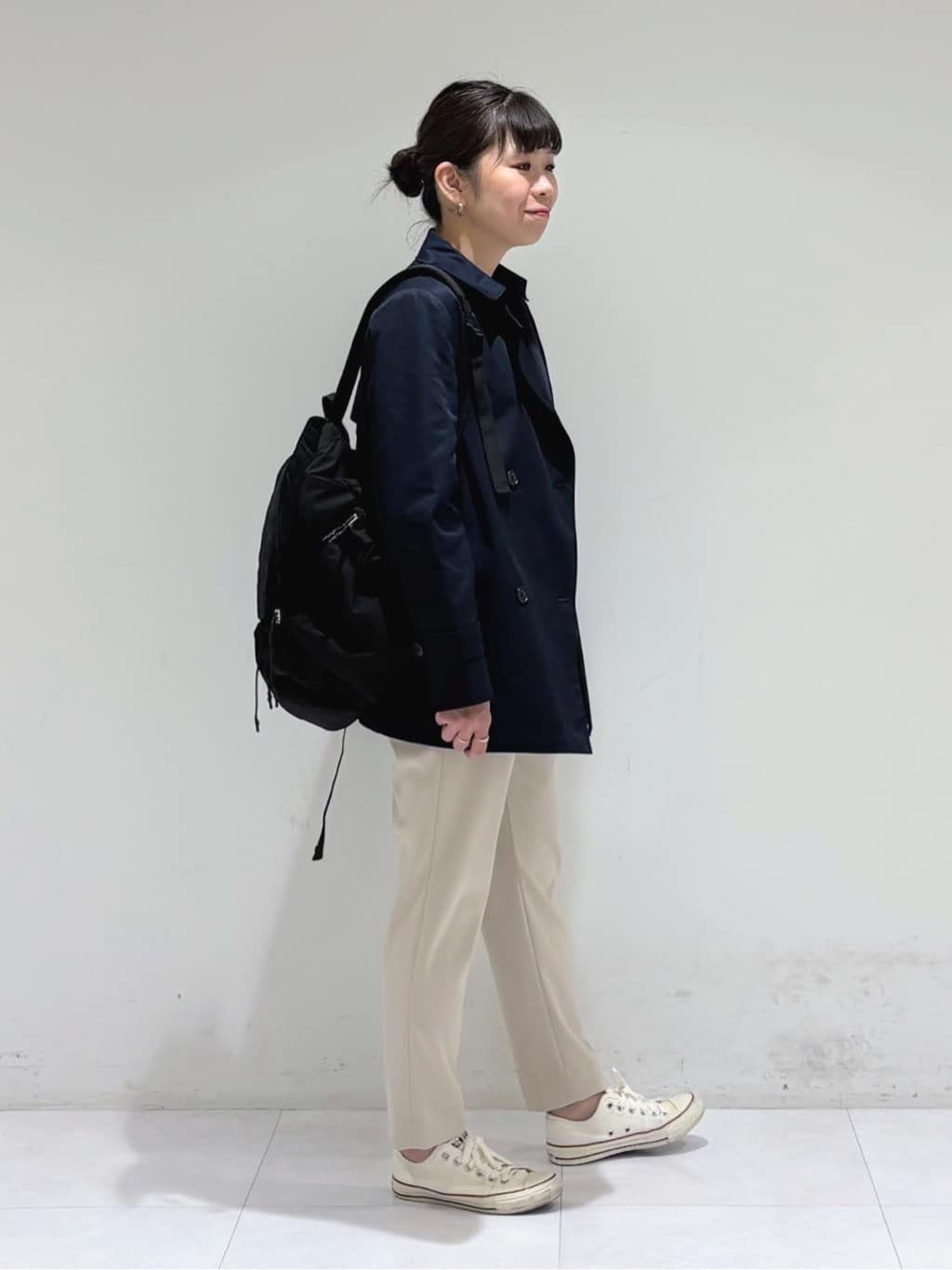 tsuyuさんの「INDIVI｜【超軽量／大人カジュアル】収納力◎！ギャザーフォルムリュック」を使ったコーディネート