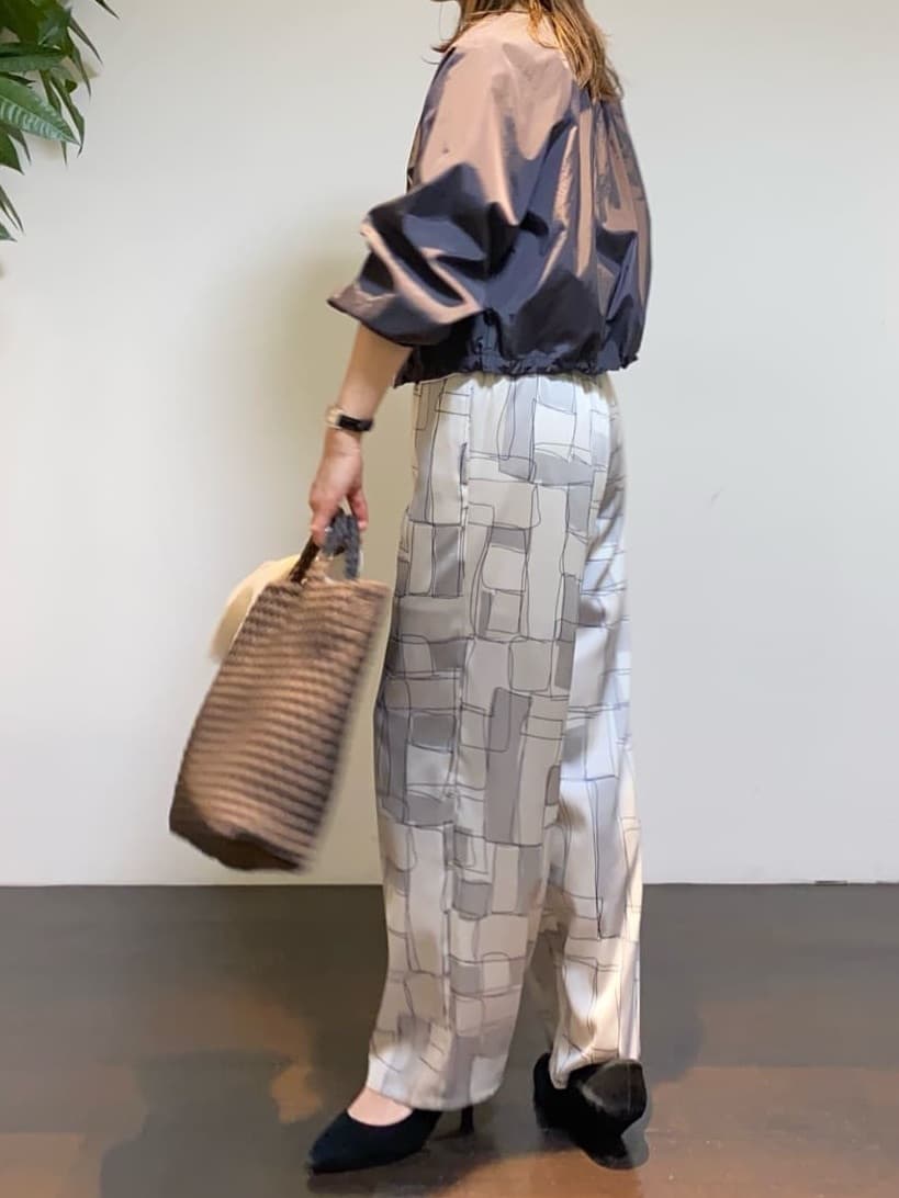 tomoさんの「UNTITLED｜◆【セットアップ可/はっ水】シャイニータイプライターブルゾン」を使ったコーディネート
