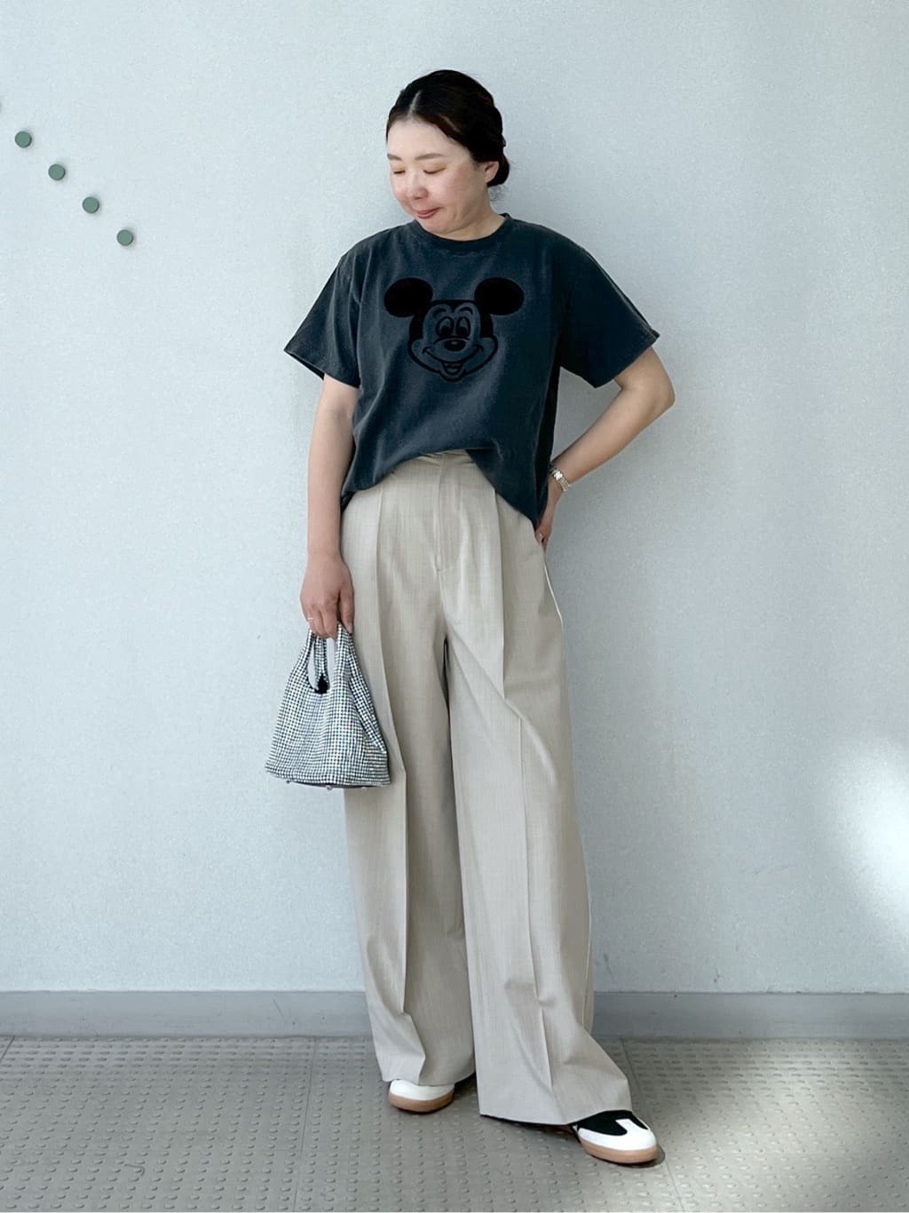 Soeさんの「DRESSTERIOR｜【セットアップ可/ウォッシャブル】ストライプ2WAYストレッチ サイドラインパンツ」を使ったコーディネート