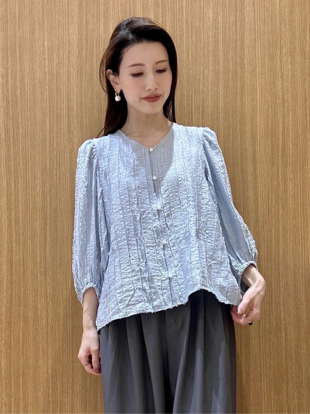 maiさんの「OPAQUE.CLIP｜フリンジジャカードブラウス【洗濯機OK】」を使ったコーディネート