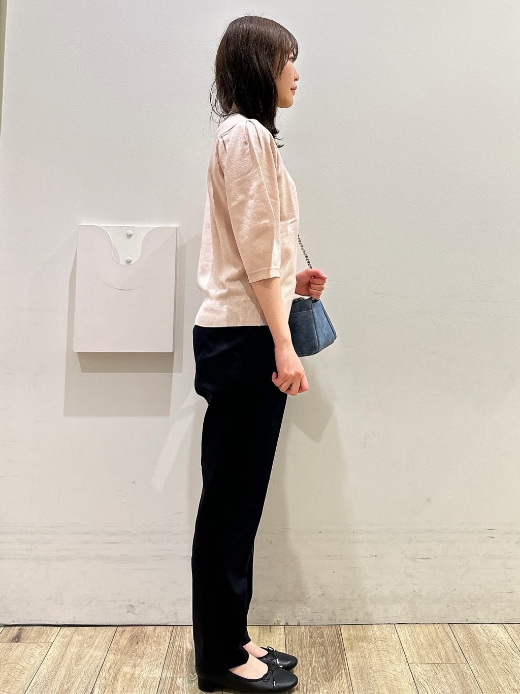 MOMOさんの「index｜【UVケア】6分袖タックスリーブニット《洗濯機OK／XS～LL／9col》」を使ったコーディネート