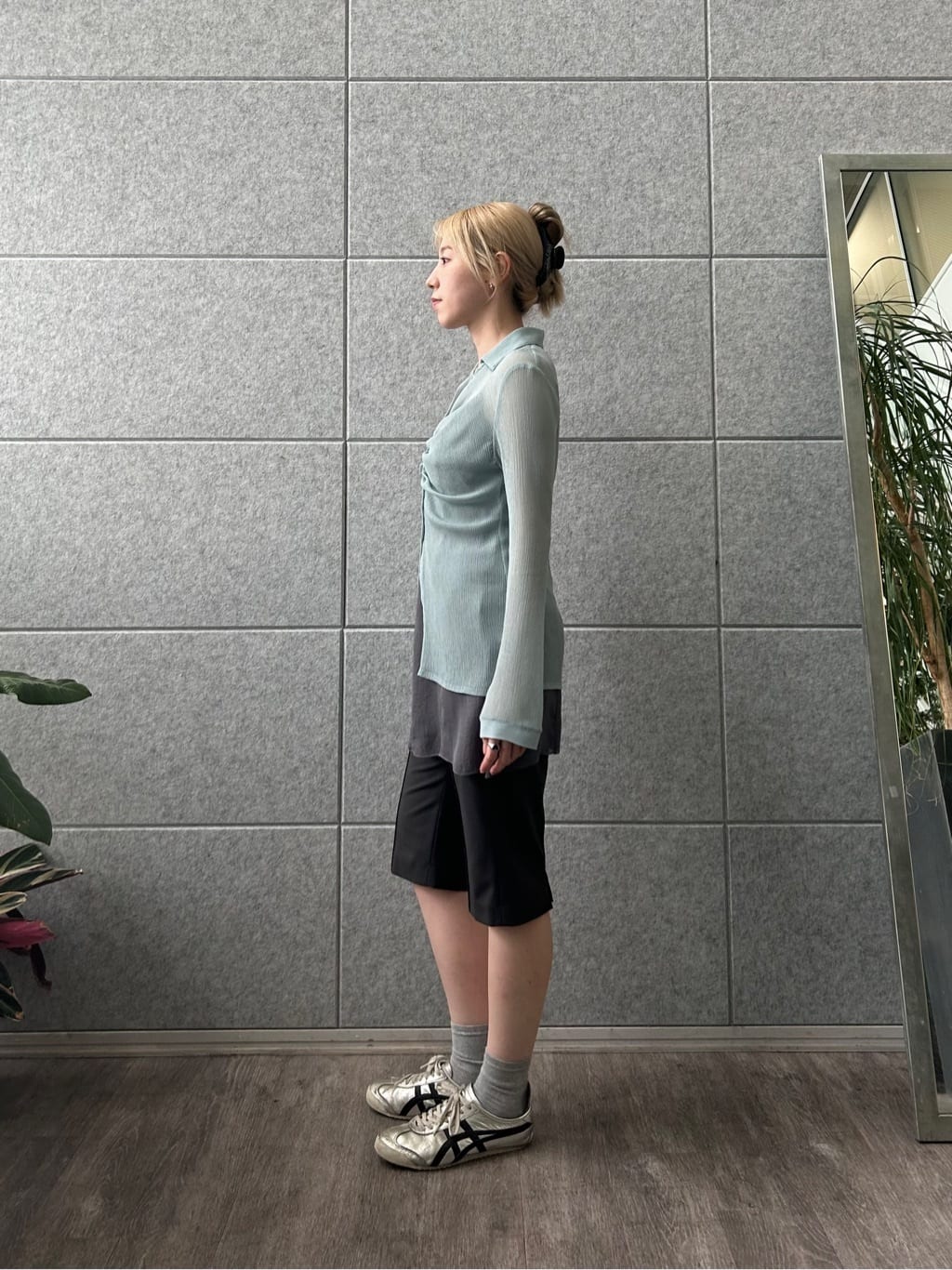 honoka Aさんの「CODE A｜thin gather shirts」を使ったコーディネート