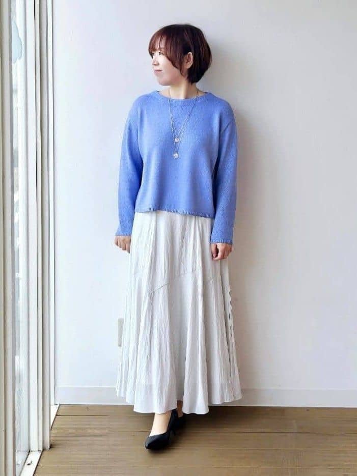 やじまさんの「UNTITLED｜【定番人気/はっ水/洗える】タスランショートトレンチコート」を使ったコーディネート