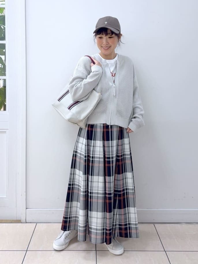 Osawaさんの「Dessin｜【ユニセックス】ロングブリムキャップ」を使ったコーディネート