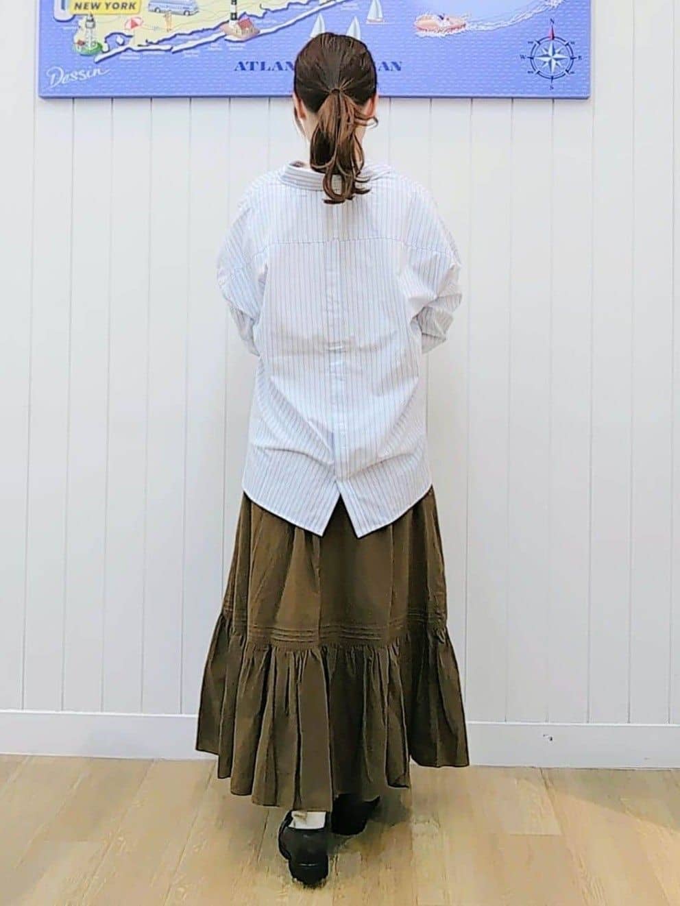 itoさんの「Dessin｜【洗える】シャツテールロングTシャツ」を使ったコーディネート