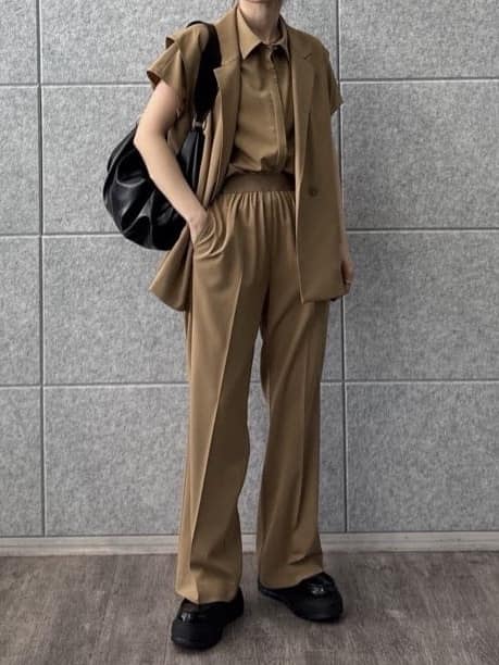 kotakiさんの「INDIVI｜Comfy SET UP｜ベルテッドジレ【セットアップ対応／通勤／カセット服／接触冷感／UVカット】」を使ったコーディネート