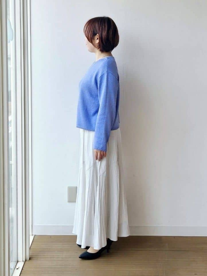 やじまさんの「UNTITLED｜【定番人気/はっ水/洗える】タスランショートトレンチコート」を使ったコーディネート