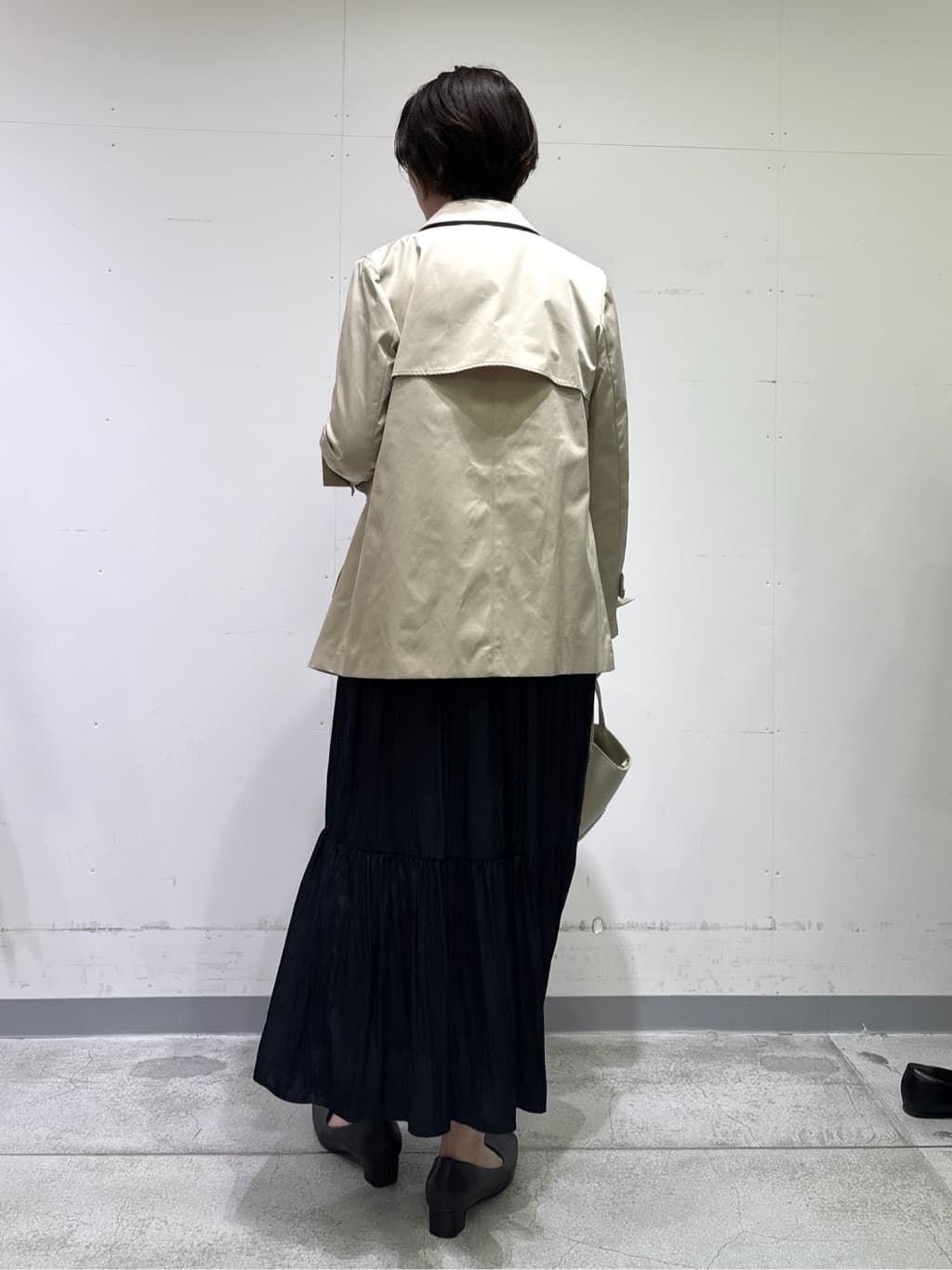 yuriさんの「INDIVI｜【花粉付着防止／撥水／UVケア】名品トレンチコート」を使ったコーディネート