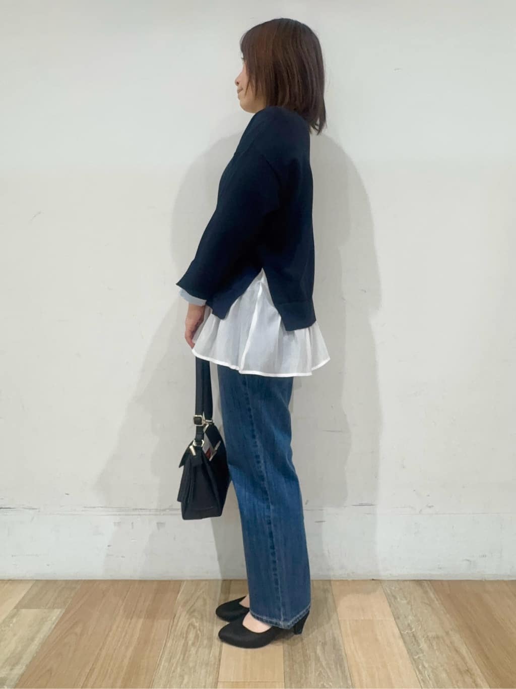 miさんの「grove｜【撥水／シルエット2WAY】羽織るだけでサマになる、スタンドネックテントラインコート」を使ったコーディネート