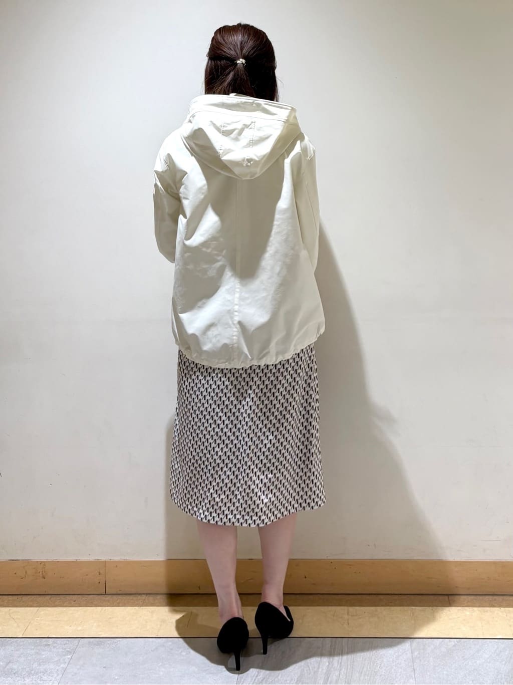 sakiさんの「COUP DE CHANCE｜【手洗い可】異素材ドッキングワンピース」を使ったコーディネート