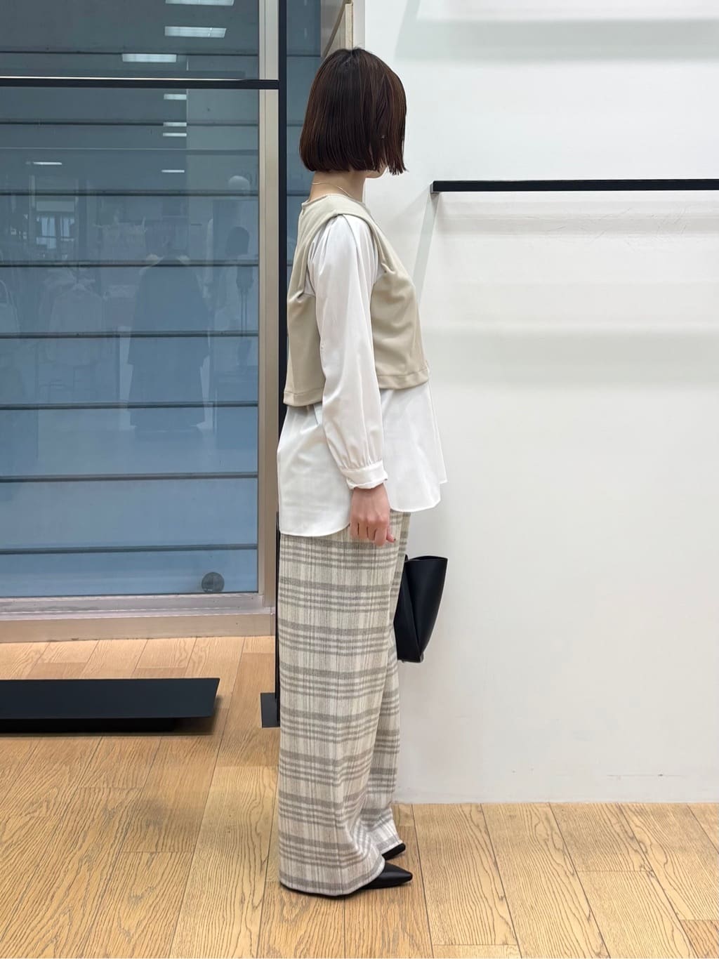 asamiさんの「INDIVI｜【洗える／UVケア】レイヤード風デザイントップス」を使ったコーディネート