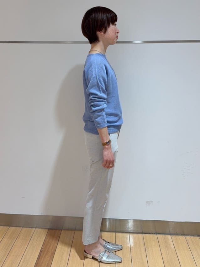 あやさんの「UNTITLED｜【古畑星夏さん着用/8色展開/程よい透け感】ドライタッチボートネックニット」を使ったコーディネート