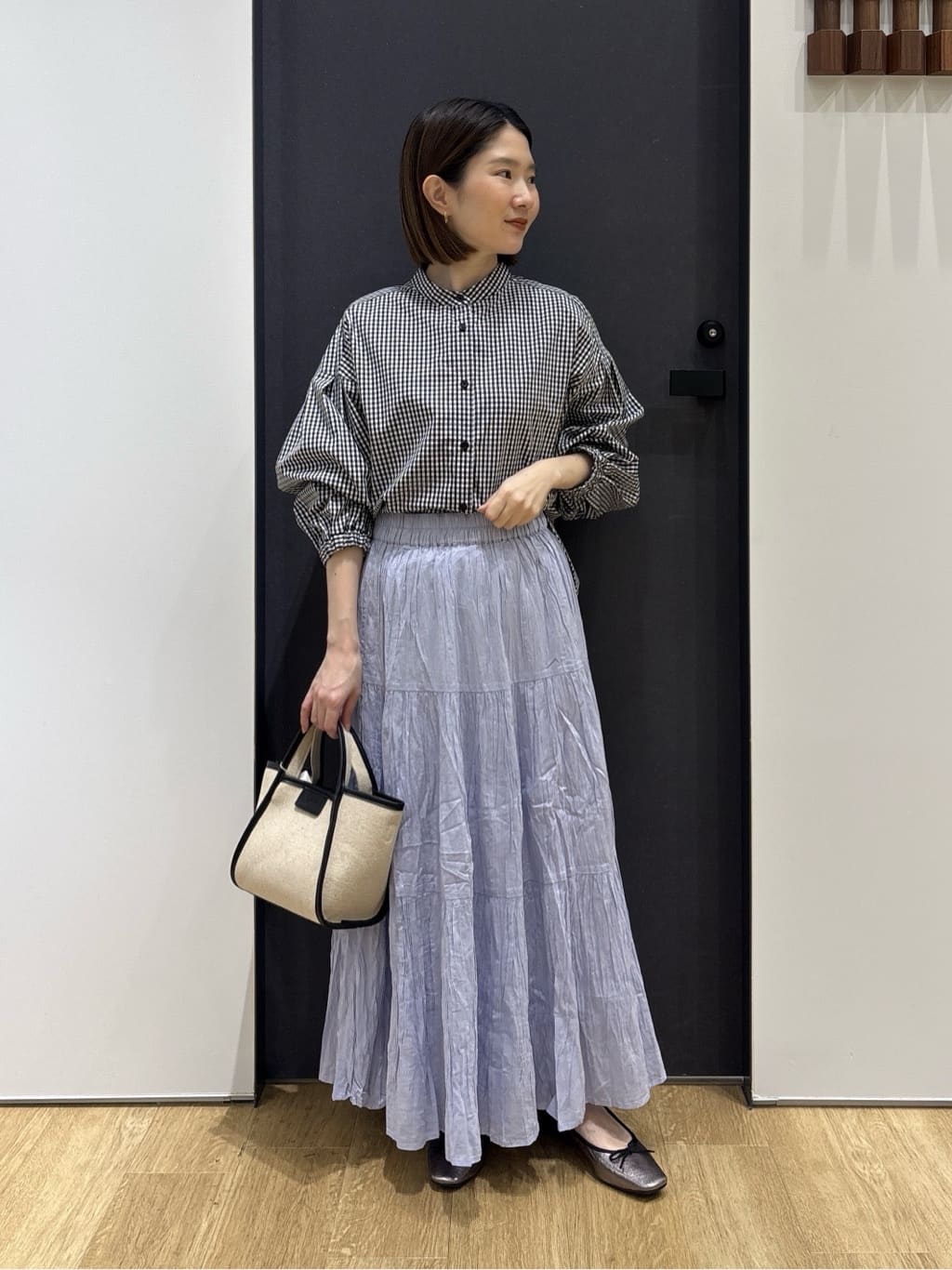 risaさんの「Dessin｜【洗える】バルーンスリーブバンドカラーシャツ」を使ったコーディネート