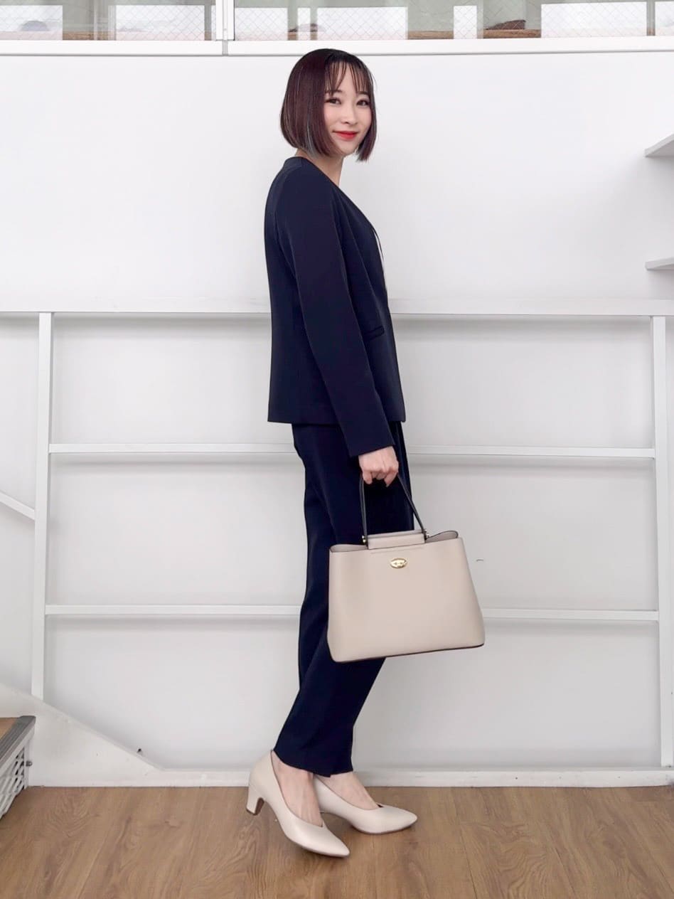 𝐜𝐡𝐢𝐤𝐚さんの「SHOO･LA･RUE｜【洗濯機可/UV/SS-3L】すっきり好印象 ノーカラージャケット」を使ったコーディネート