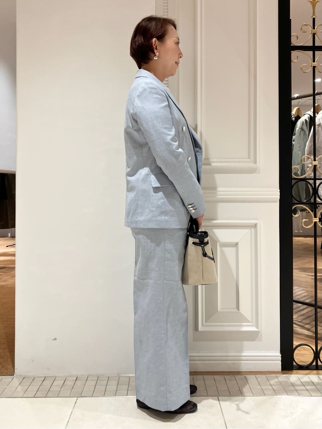 TAJIさんの「DRESSTERIOR｜【セットアップ可】リネンブレンドダブルブレストジャケット」を使ったコーディネート