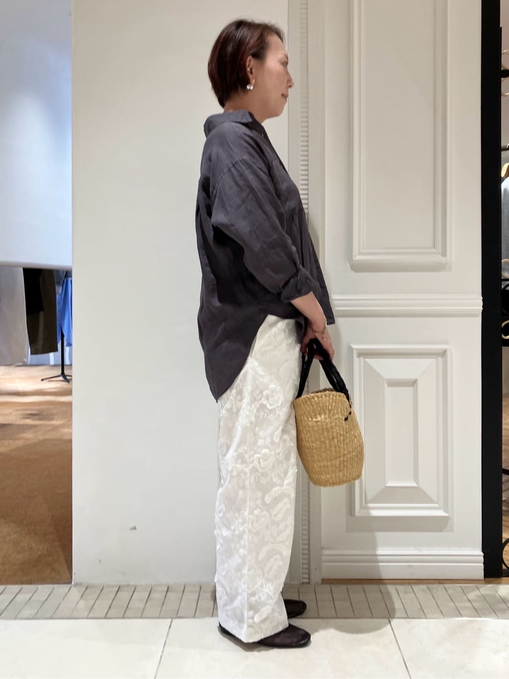 TAJIさんの「DRESSTERIOR｜【人気定番/ウォッシャブル】ガーメントダイラミーシャツ」を使ったコーディネート