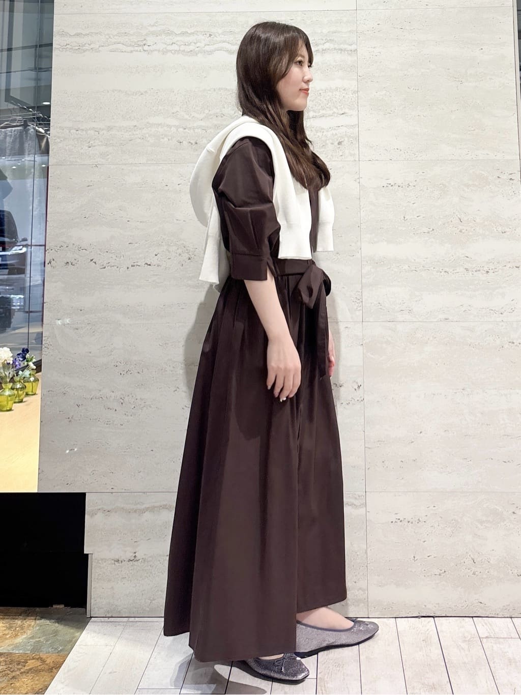 かほさんの「OPAQUE.CLIP｜リボンベルト付きシャツワンピース【洗濯機OK／防シワ加工】」を使ったコーディネート