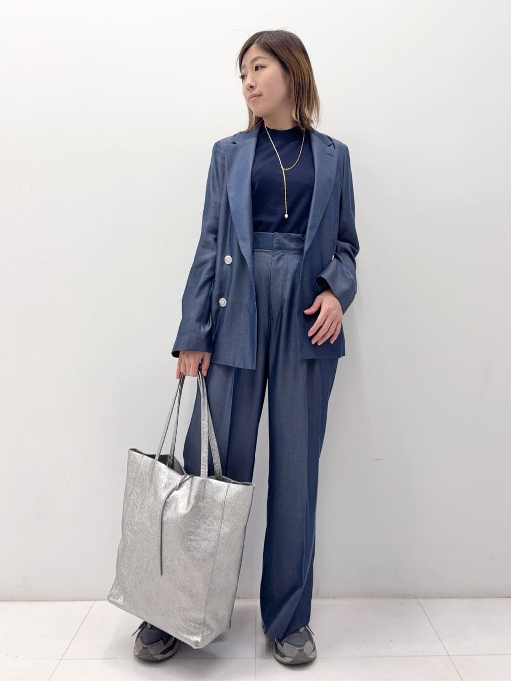 Nishijimaさんの「DRESSTERIOR｜【ウォッシャブル】コットンシルクハーフスリーブニット」を使ったコーディネート