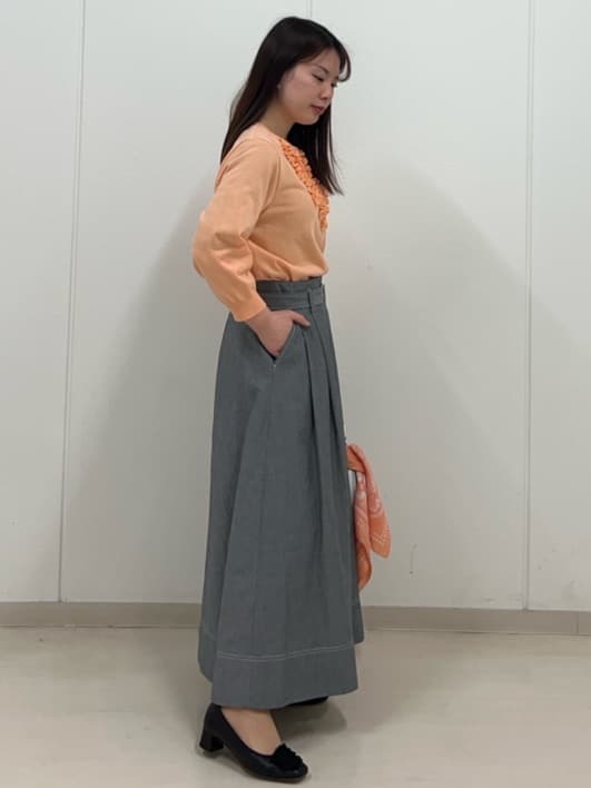 ゆうさんの「Reflect｜ダンガリータックフレアスカート」を使ったコーディネート