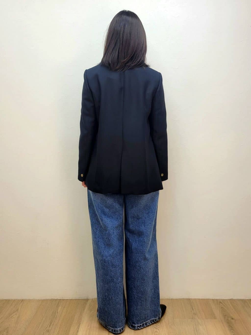 LISAさんの「OPAQUE.CLIP｜金ボタンダブルブレストテーラードジャケット／セットアップ対応【洗える】」を使ったコーディネート