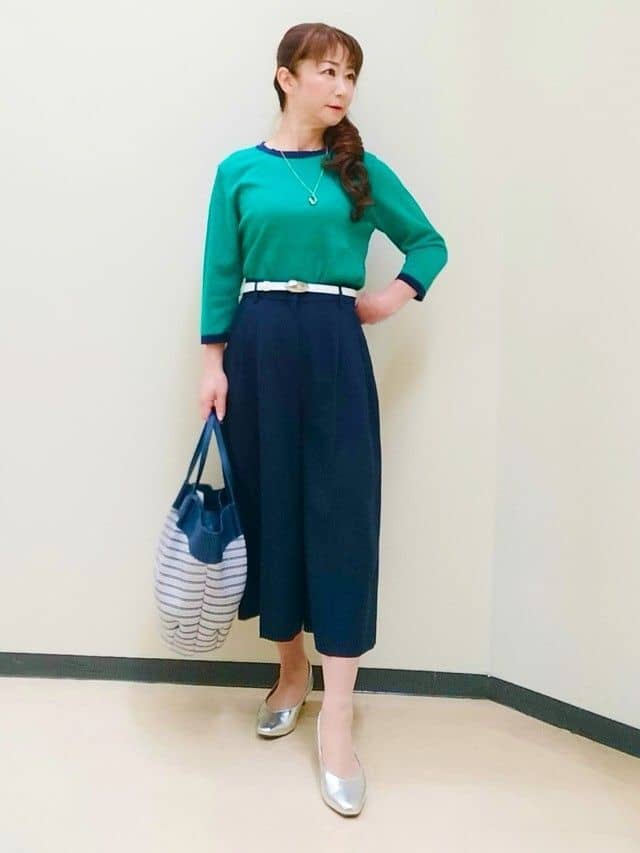 花さんの「Reflect｜【アンサンブル可】バイカラーニット」を使ったコーディネート