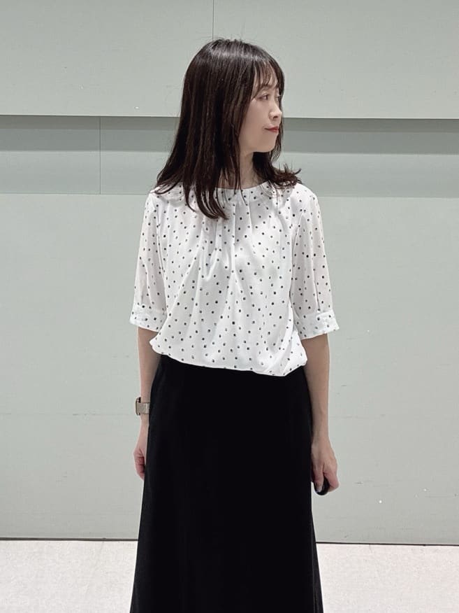 makiさんの「UNTITLED｜【UV/接触冷感/スーツ】ジャージマーメイドスカート」を使ったコーディネート