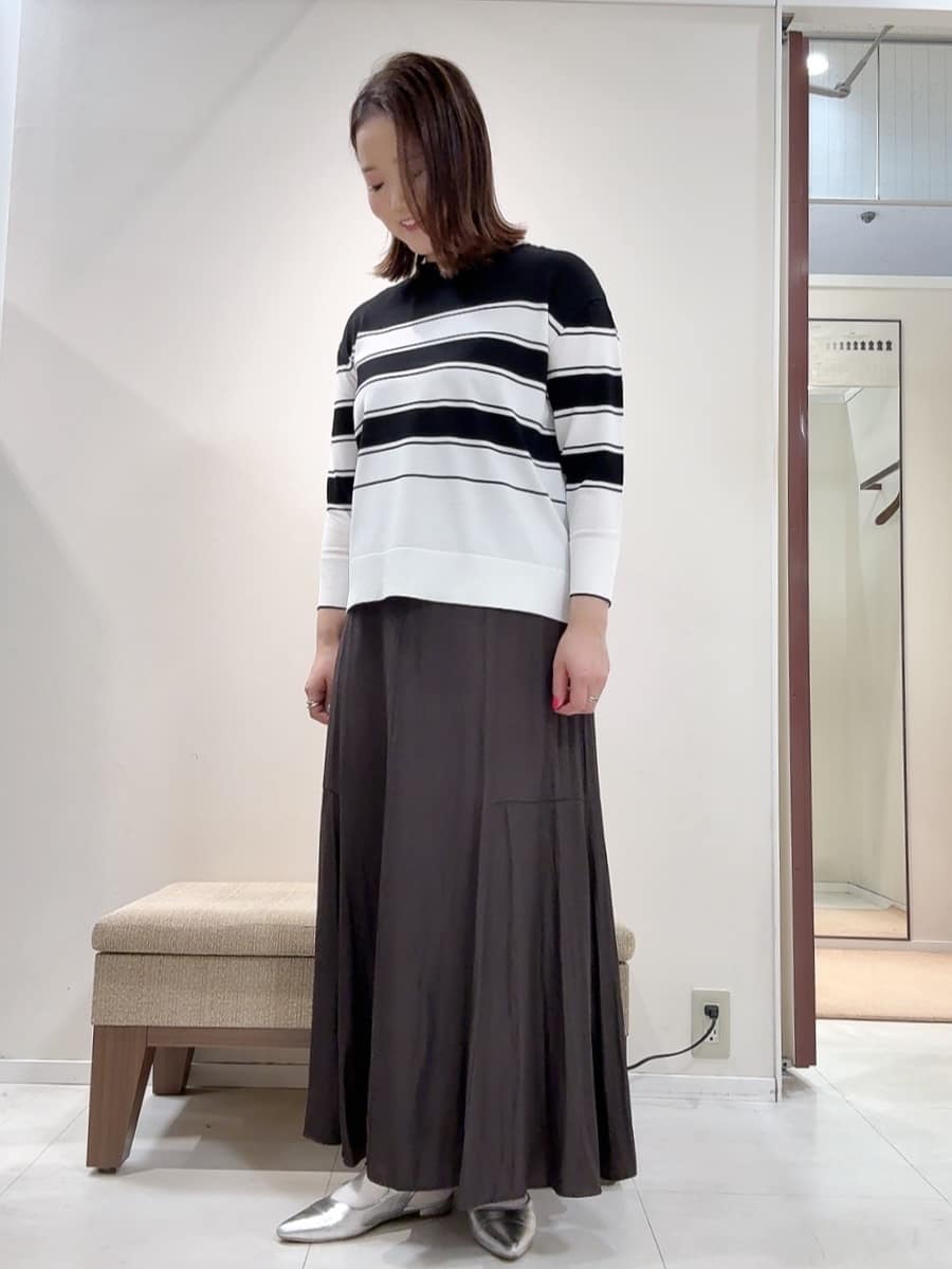YUIさんの「UNTITLED｜【定番人気/はっ水/洗える】タスランショートトレンチコート」を使ったコーディネート