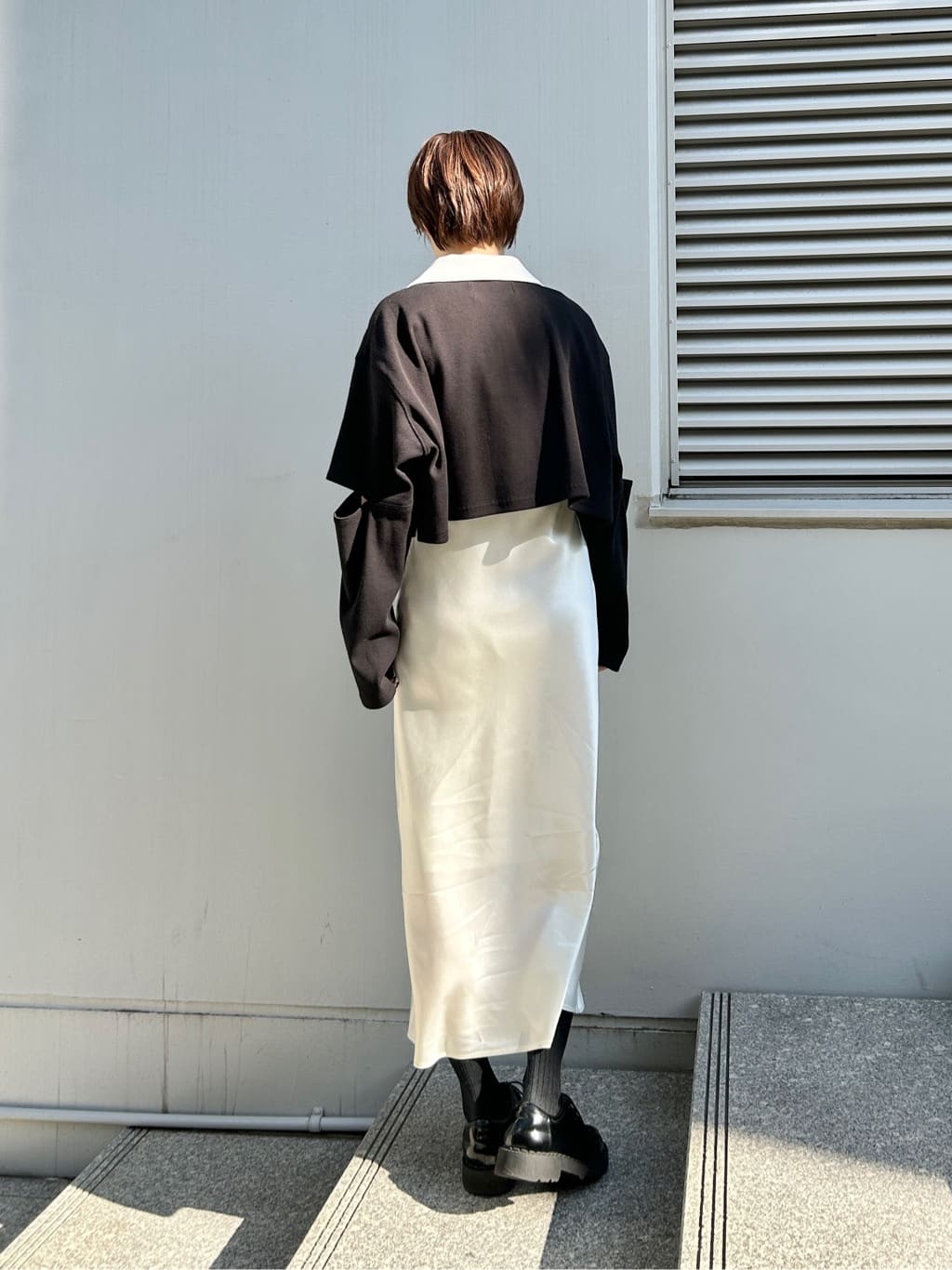 harunaさんの「CODE A｜cropped lager tee」を使ったコーディネート