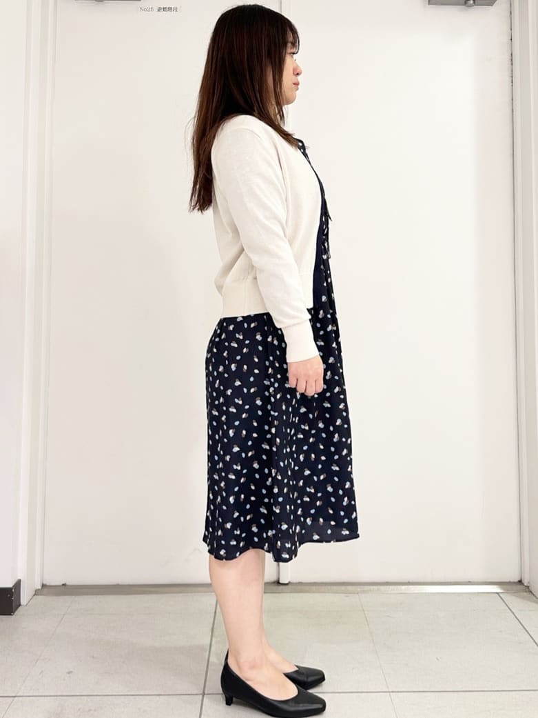 miさんの「Reflect｜【セレモニー／通勤／おでかけに◎】フラワープリントボウタイワンピース」を使ったコーディネート