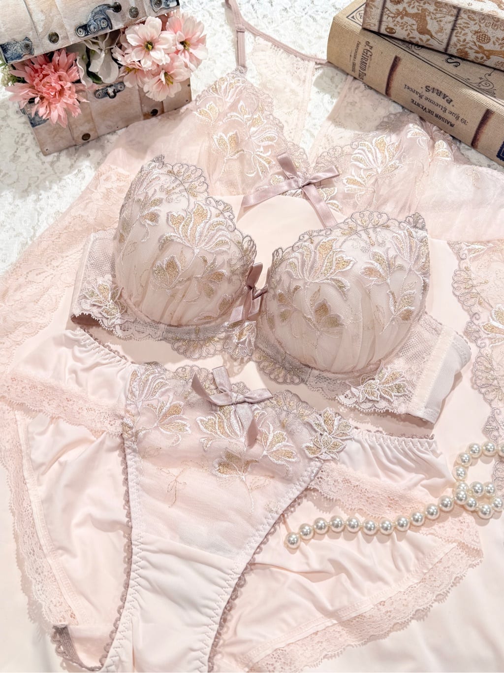 asaさんの「Risa Magli｜リーゼル ブラジャー (B-C) ＜Side Shape（サイドシェイプ）＞」を使ったコーディネート