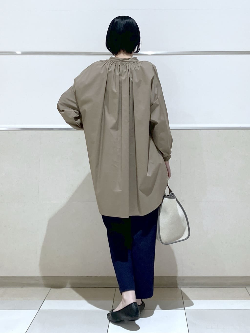 eriko さんの「Dessin｜【洗える】シャーリングネックチュニックシャツ」を使ったコーディネート