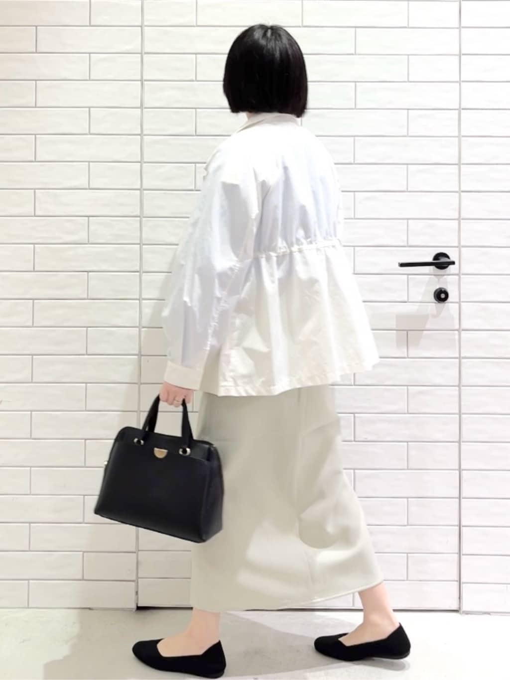 しおりさんの「OPAQUE.CLIP｜撥水スタンドZIPブルゾン【洗濯機OK／UVケア／花粉対応】」を使ったコーディネート
