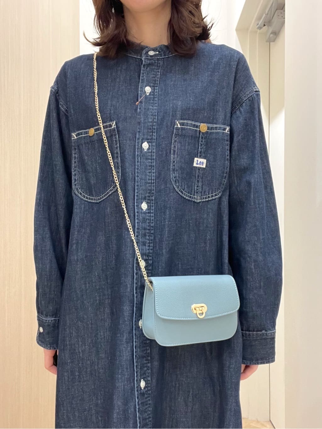  おまつさんの「grove｜【Lee&times;grove別注】LOCO FLARE DRESS」を使ったコーディネート