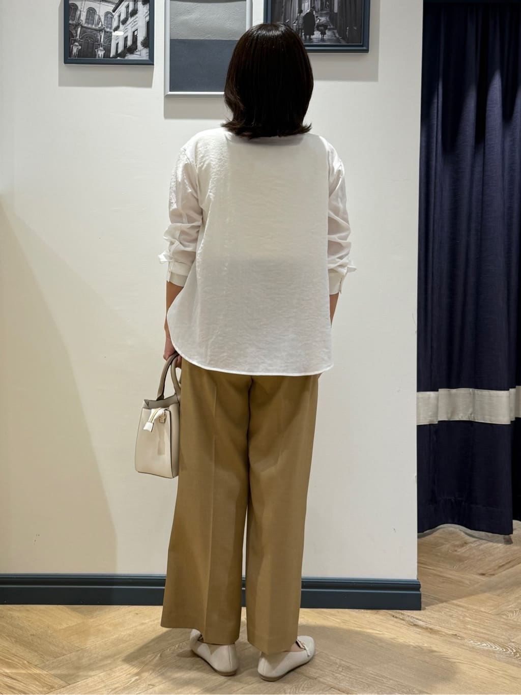 Lilyさんの「grove｜【洗える/お仕事にも】ウエストすっきりベルト付ワイドパンツ」を使ったコーディネート