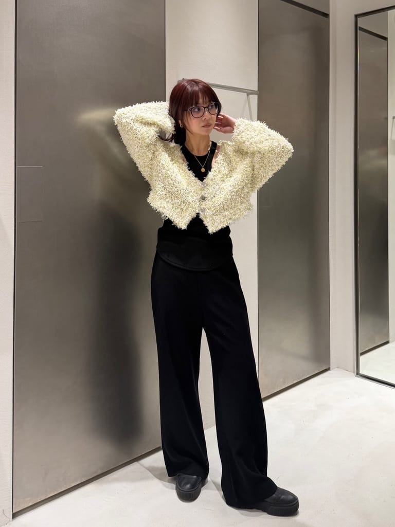 kanamiさんの「CODE A｜fancy yarn cardigan」を使ったコーディネート