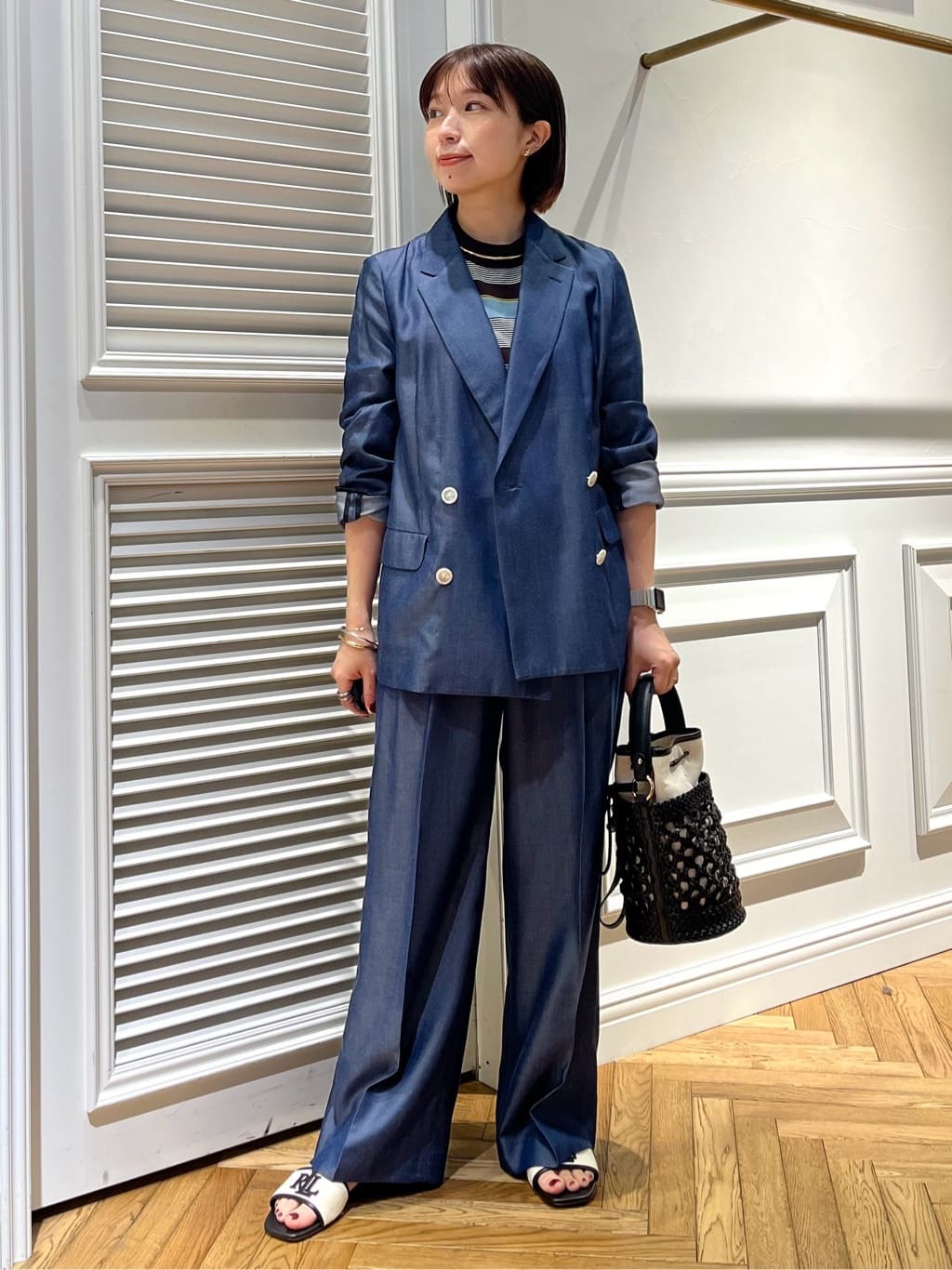 つじ まこさんの「DRESSTERIOR｜【otonaMUSE5月号掲載/セットアップ可】テンセルデニムダブルジャケット」を使ったコーディネート