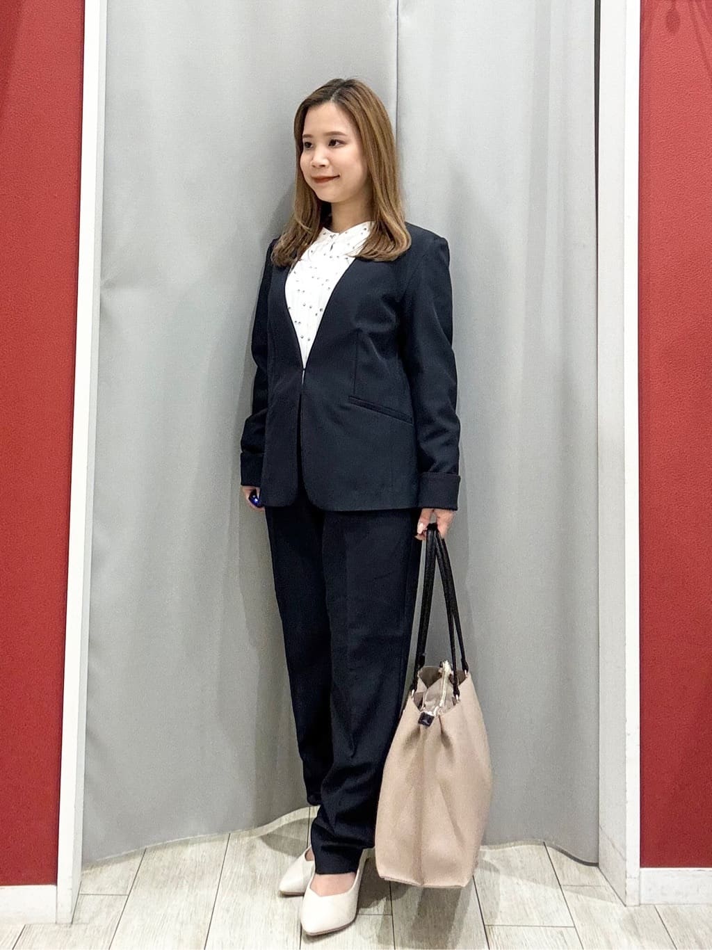 shioさんの「SHOO･LA･RUE｜【洗濯機可/UV/SS-3L】すっきり好印象 ノーカラージャケット」を使ったコーディネート