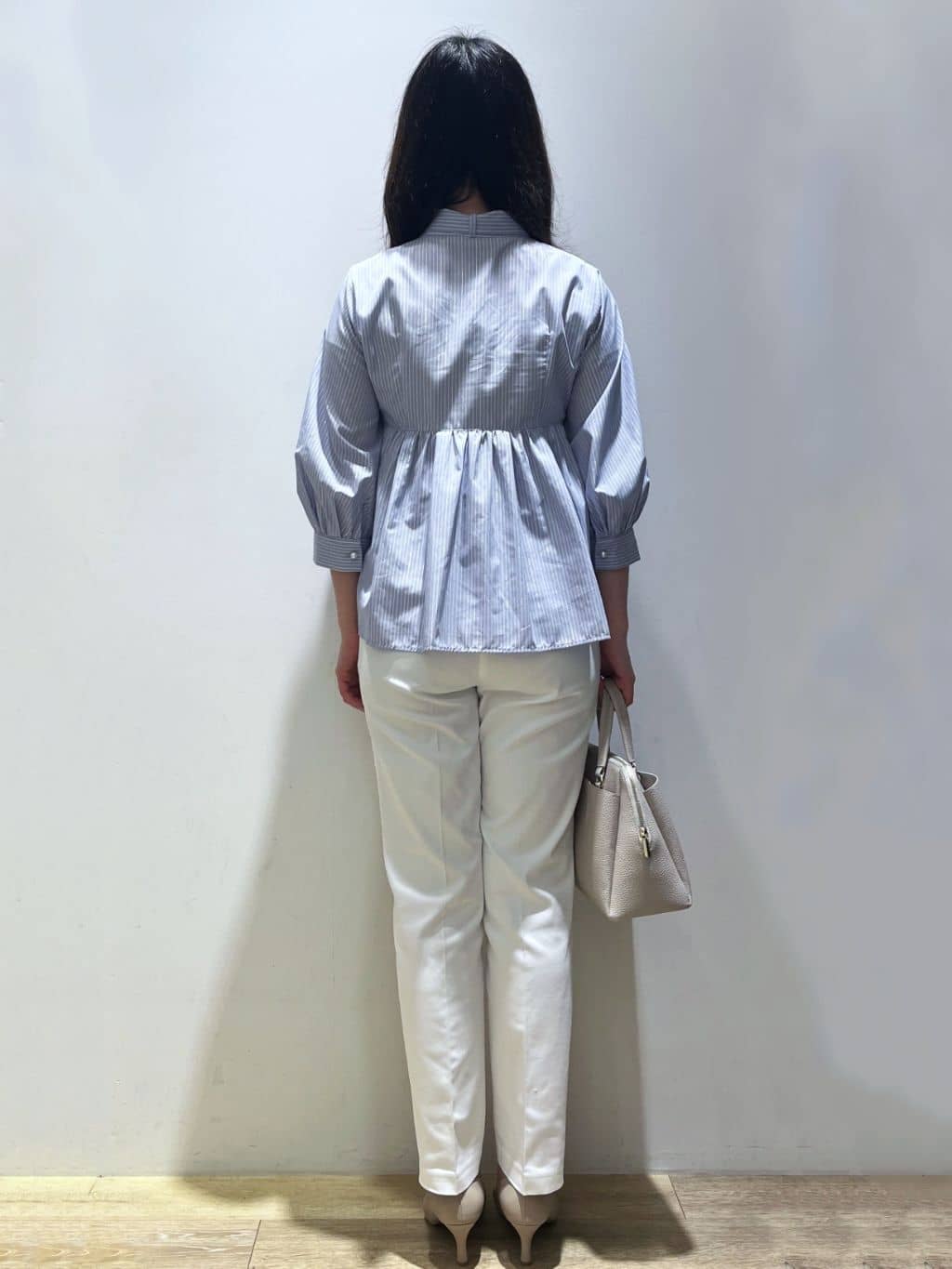 Mimさんの「index｜ペプラムブラウス／ボウタイ取り外し可【洗濯機OK／イージーアイロン／防シワ】《XS～LL／8col》」を使ったコーディネート