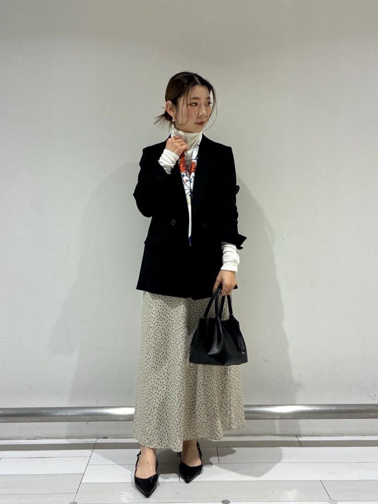 Rinさんの「UNTITLED｜◆【洗える/ストレッチ性】ダブルブレストジャケット」を使ったコーディネート