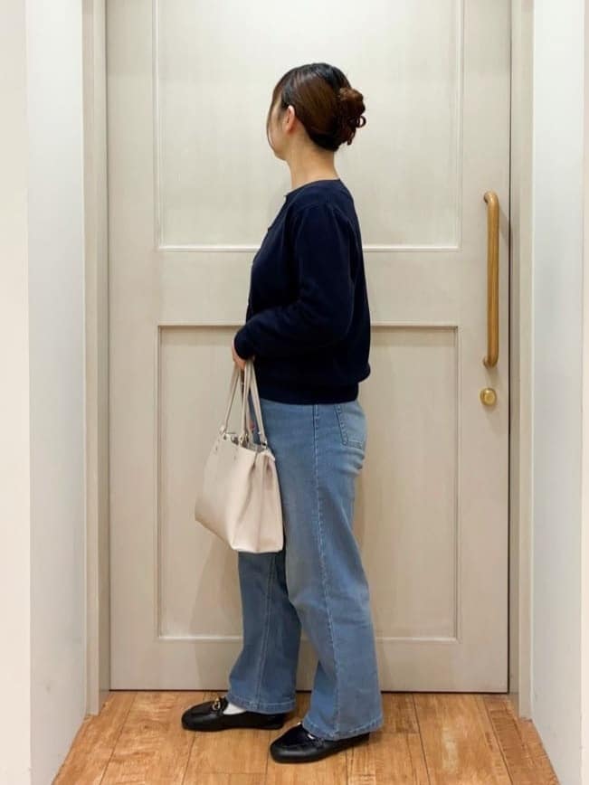 kawaさんの「SHOO･LA･RUE｜【SHOO・LA・RUE DENIM/SS-LL】程よい厚みの ストレートデニムパンツ（10.5オン」を使ったコーディネート