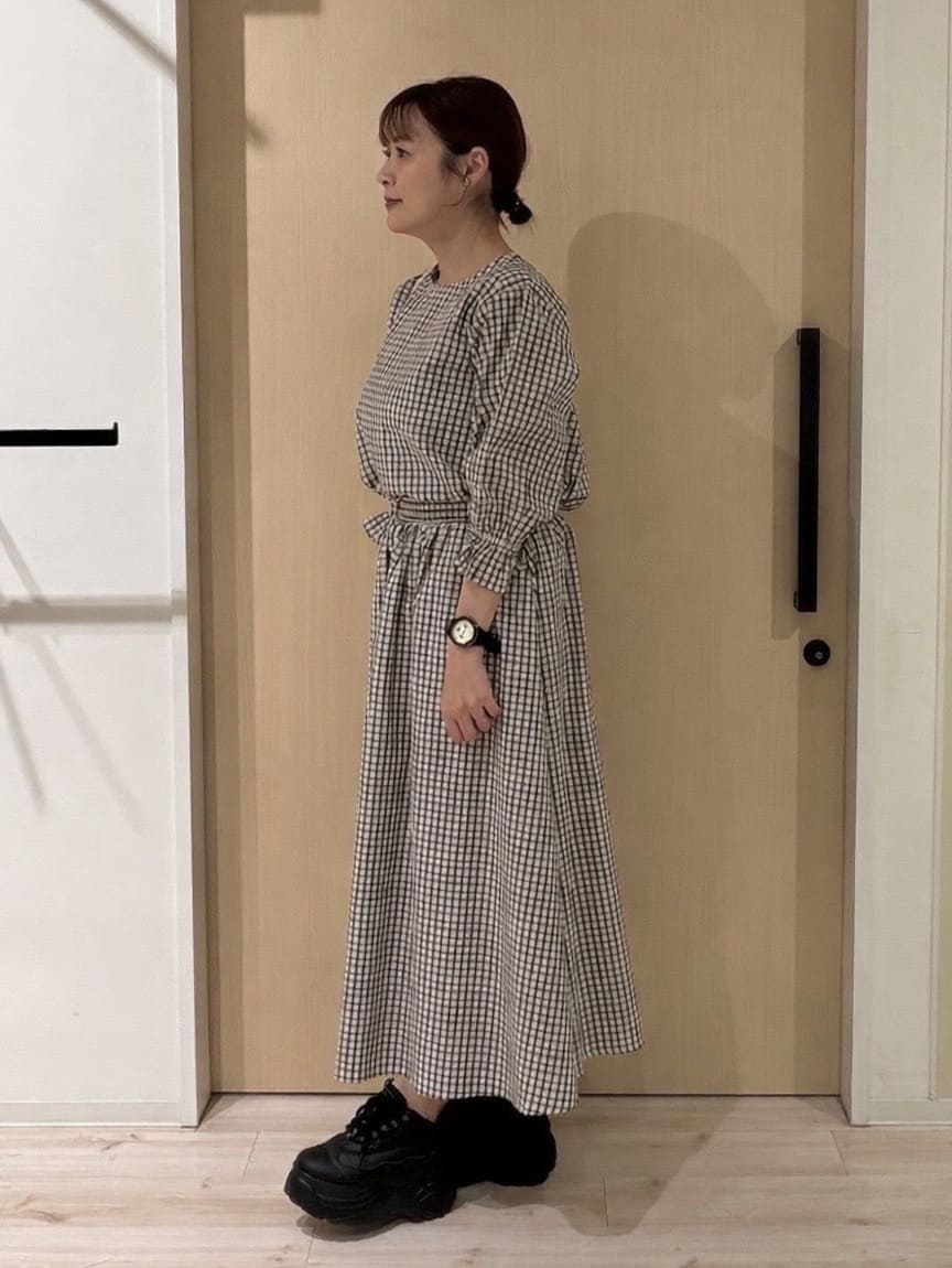 funafunaさんの「SHOO･LA･RUE｜【セットアップ可/洗濯機可/S-LL】軽やかに揺れる サッカーチェック フレアスカート」を使ったコーディネート