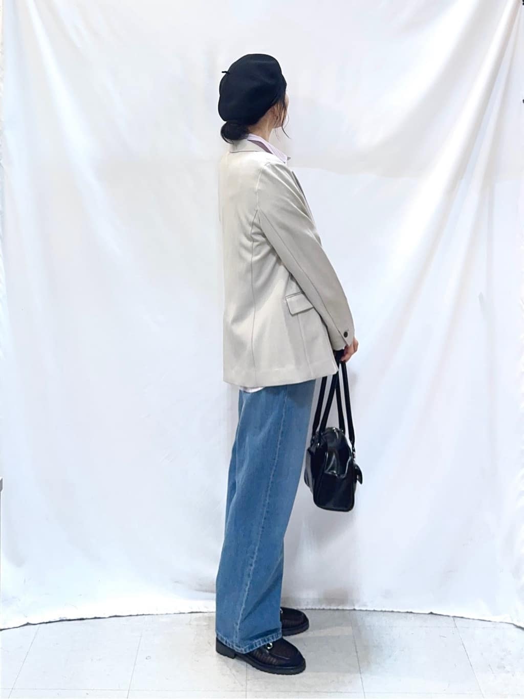 𝐇𝐢𝐫𝐨𝐦𝐢さんの「SHOO･LA･RUE｜【洗濯機可/イージーケア/UV】オンオフ使える　ゆったりダブルジャケット」を使ったコーディネート
