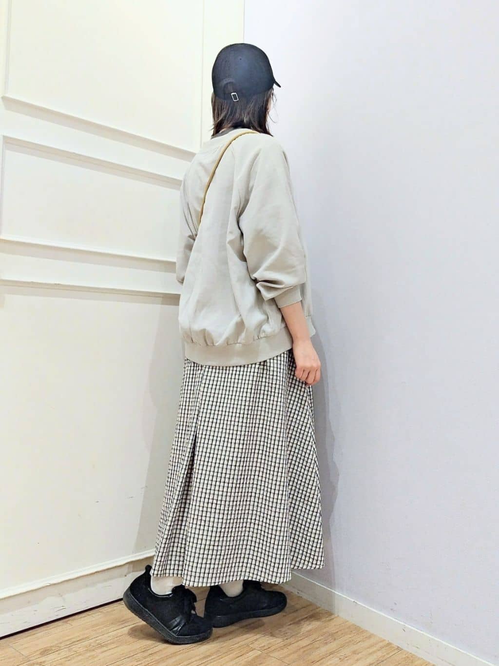 miomioさんの「SHOO･LA･RUE｜【洗濯機可/S-LL】さらっと快適　麻調ゆるリブブルゾン」を使ったコーディネート