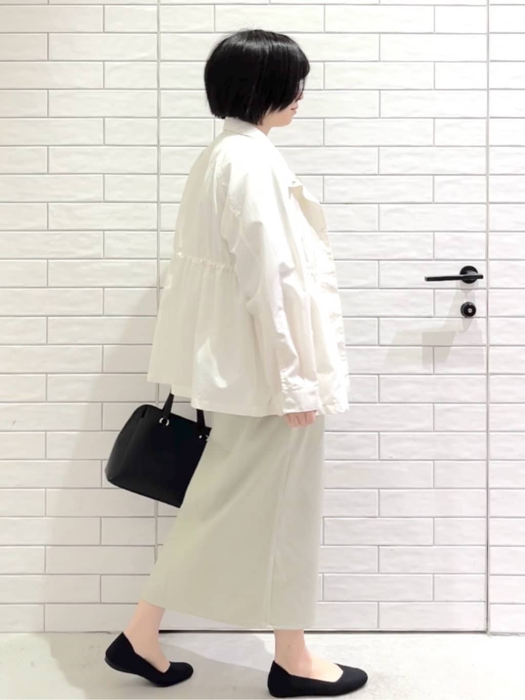 しおりさんの「OPAQUE.CLIP｜撥水スタンドZIPブルゾン【洗濯機OK／UVケア／花粉対応】」を使ったコーディネート